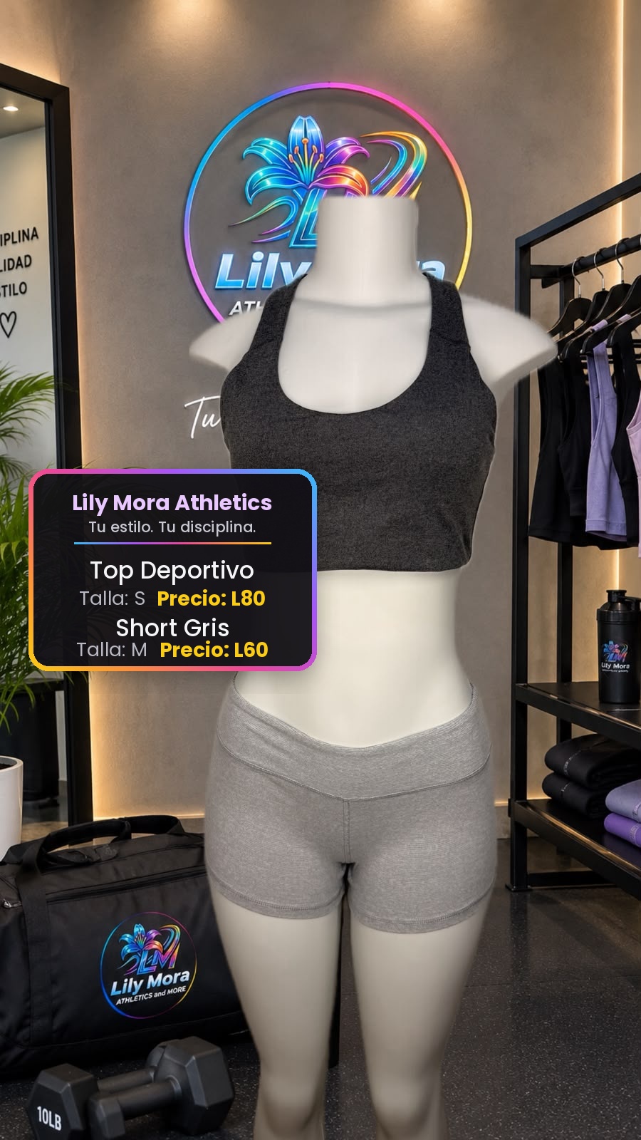 Top Deportivo gris y Short Gris, back view
